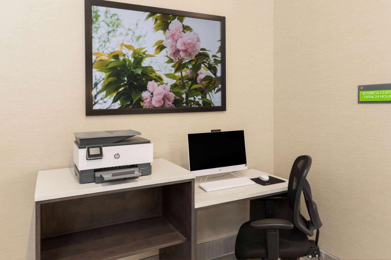 La Quinta By Wyndham Jonesboro Hotel Екстериор снимка