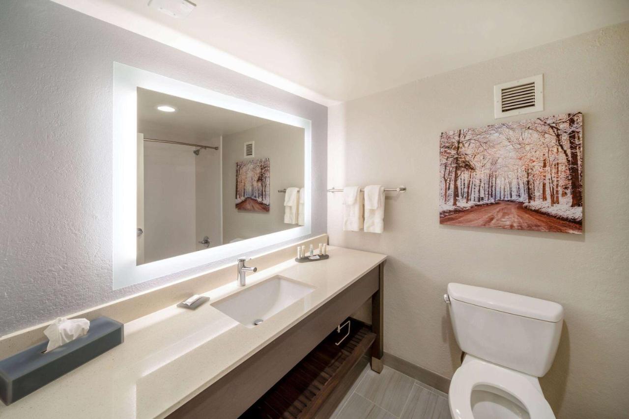 La Quinta By Wyndham Jonesboro Hotel Екстериор снимка