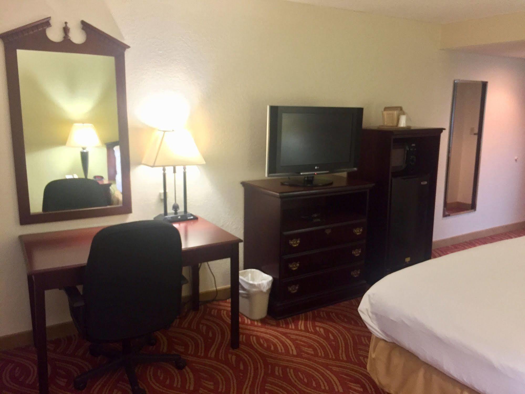 La Quinta By Wyndham Jonesboro Hotel Екстериор снимка